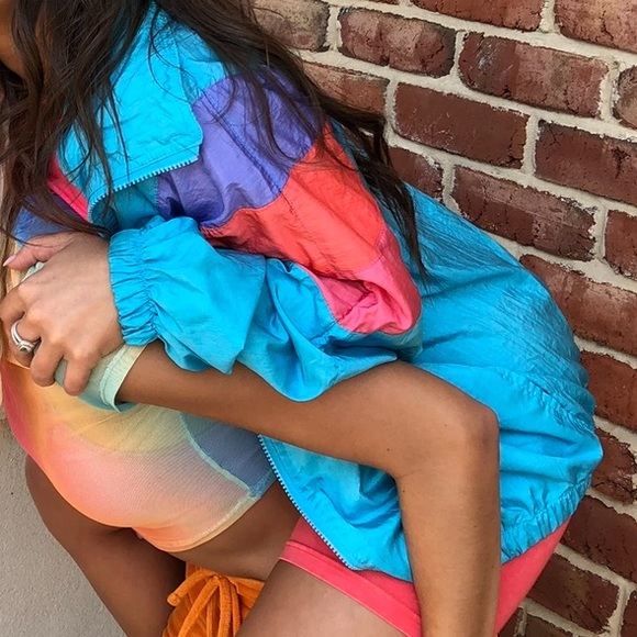 Retro Jacket - Picture 3 of 3